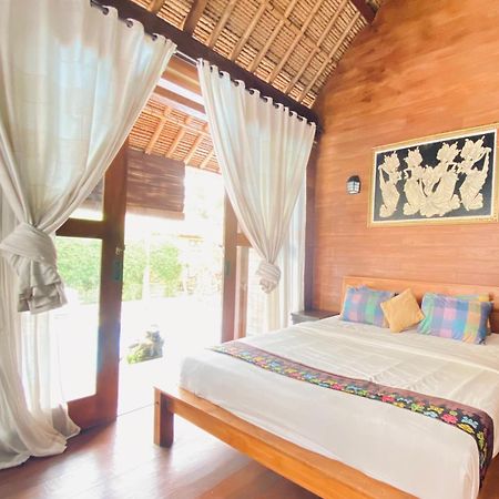 Dong Loka Guesthouse Bali Carangsari Buitenkant foto