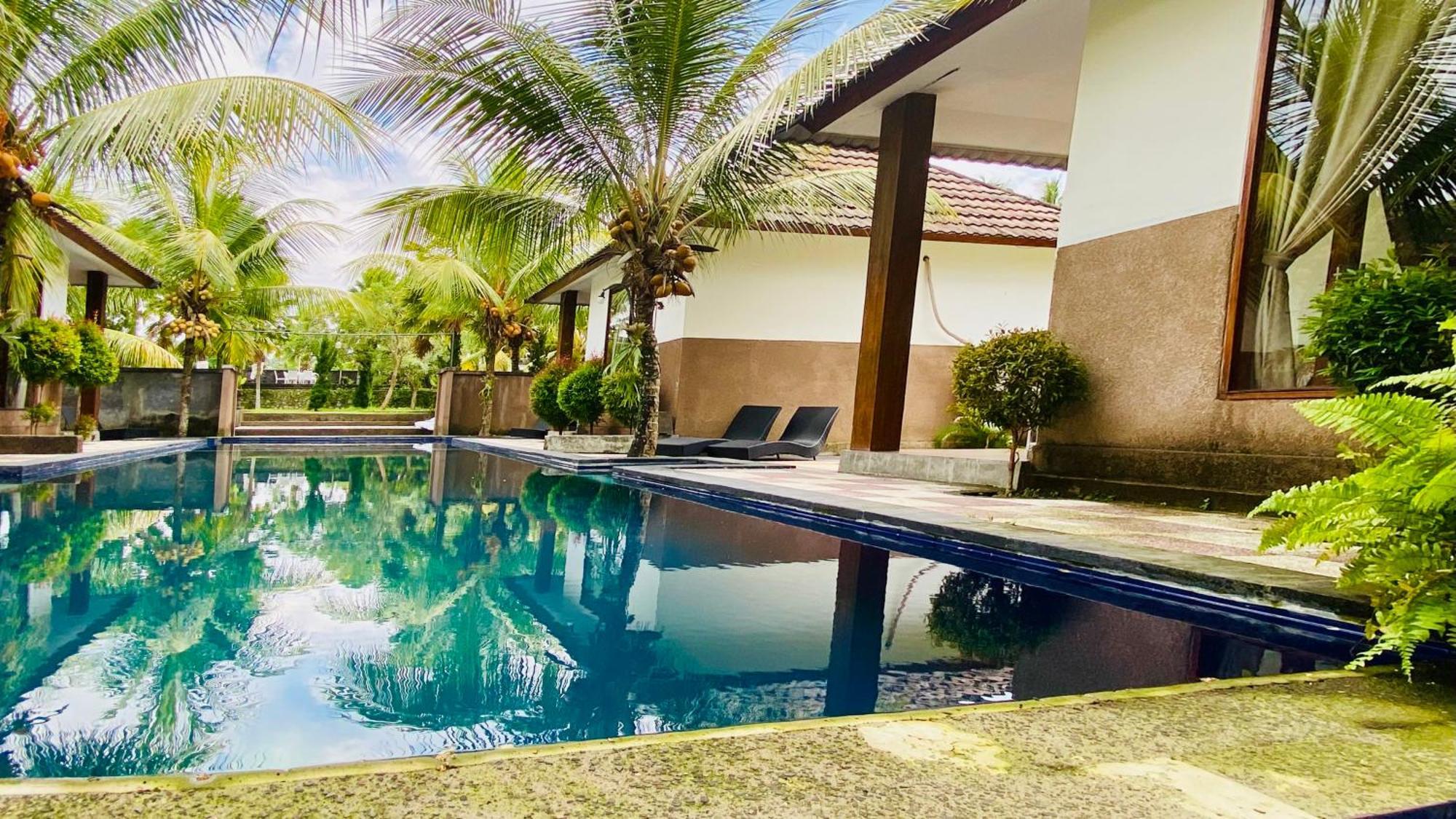 Dong Loka Guesthouse Bali Carangsari Buitenkant foto
