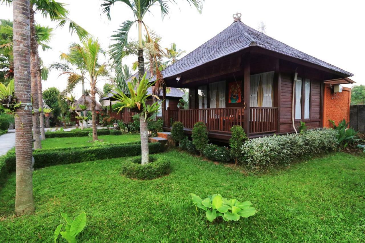 Dong Loka Guesthouse Bali Carangsari Buitenkant foto