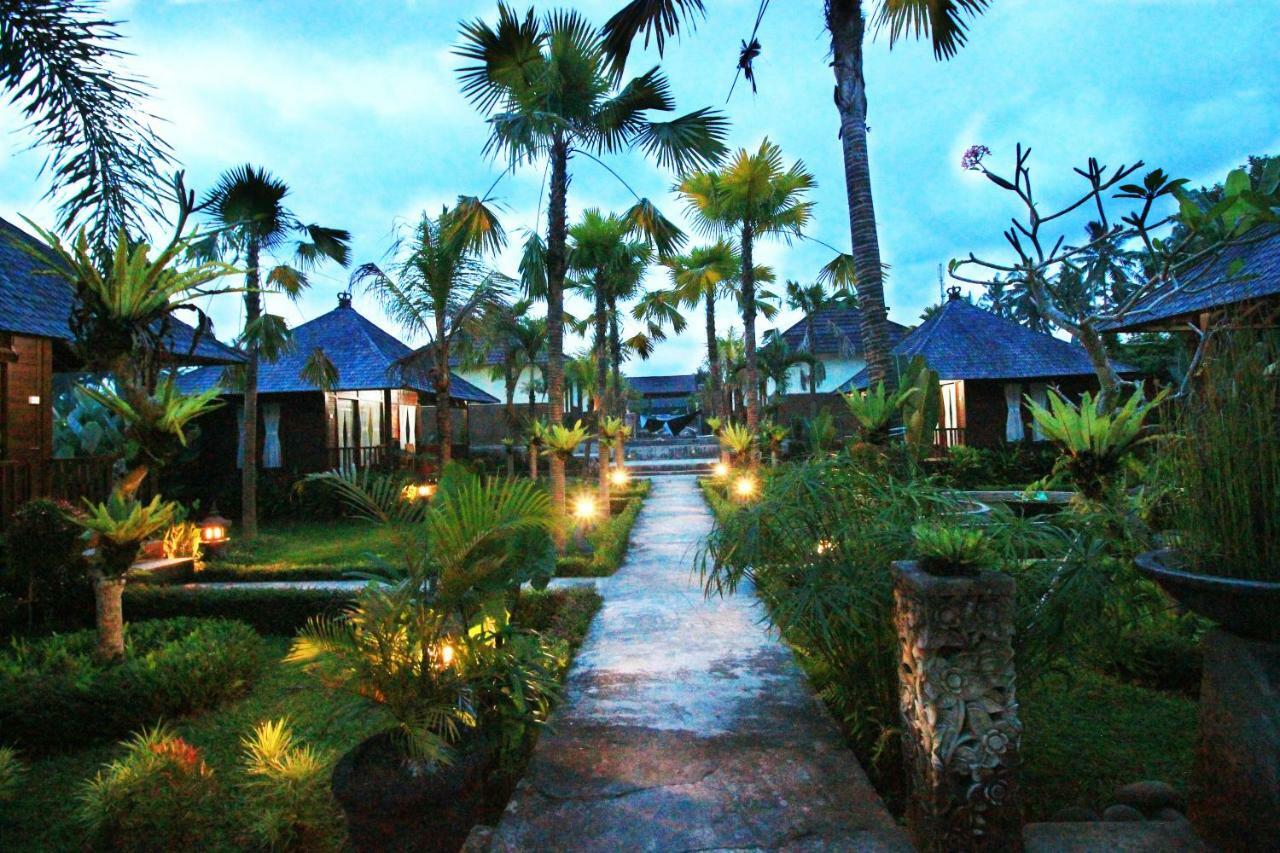 Dong Loka Guesthouse Bali Carangsari Buitenkant foto