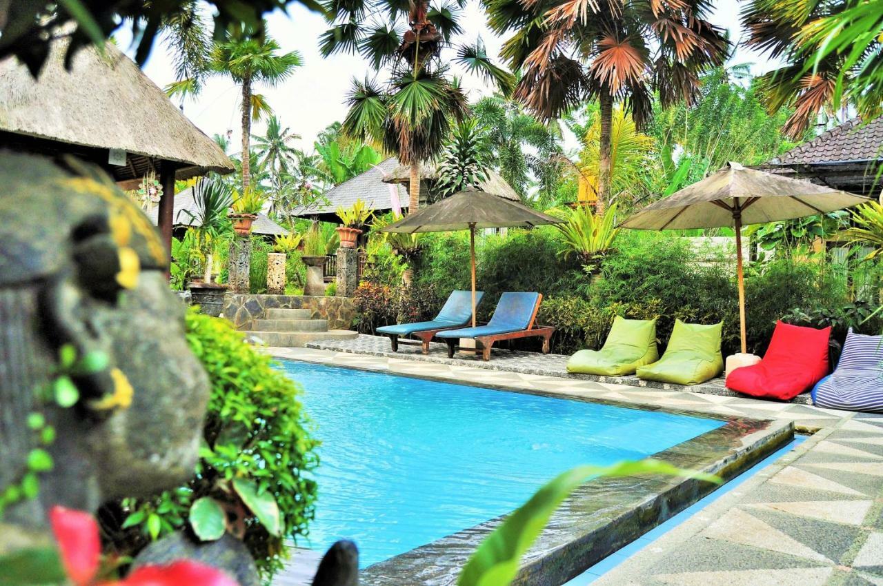 Dong Loka Guesthouse Bali Carangsari Buitenkant foto