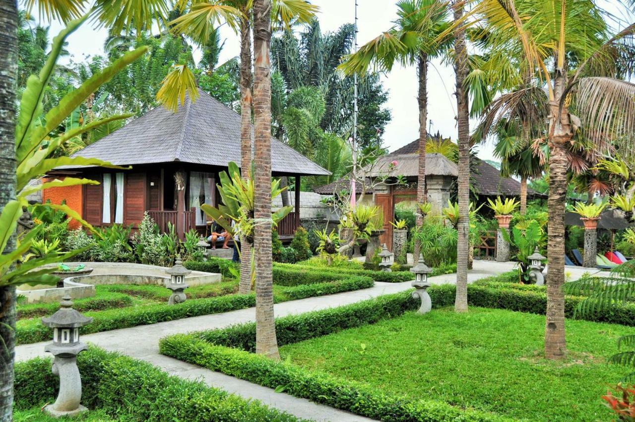 Dong Loka Guesthouse Bali Carangsari Buitenkant foto