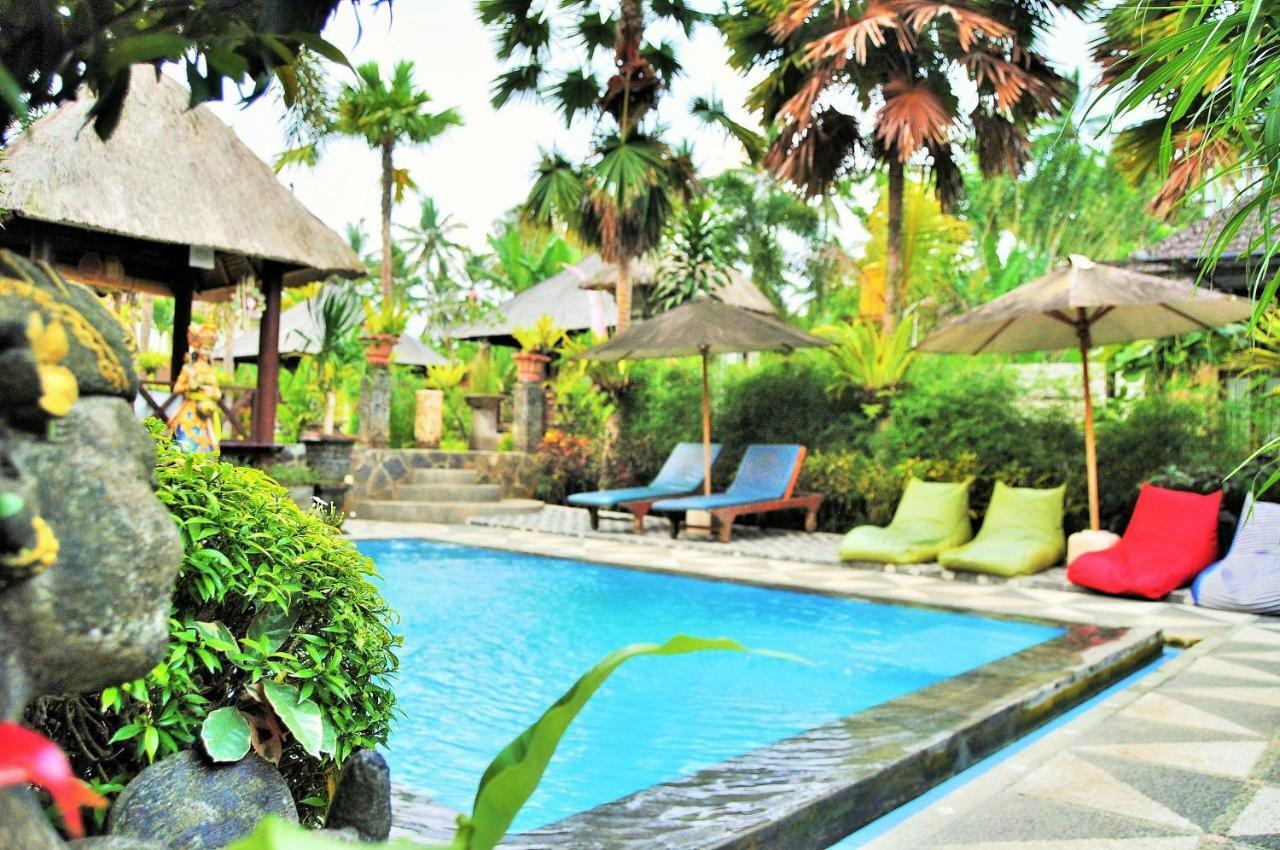 Dong Loka Guesthouse Bali Carangsari Buitenkant foto