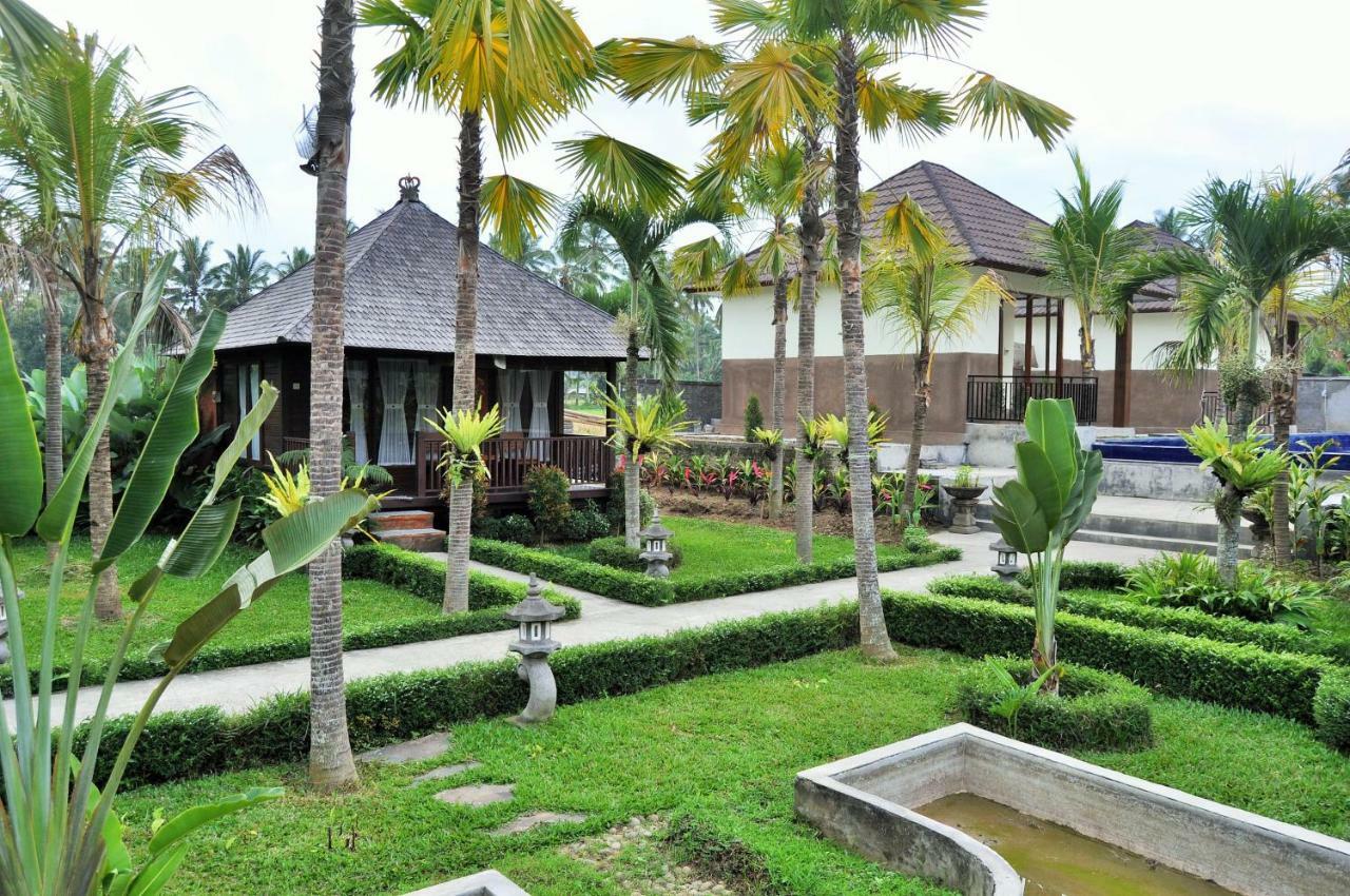 Dong Loka Guesthouse Bali Carangsari Buitenkant foto