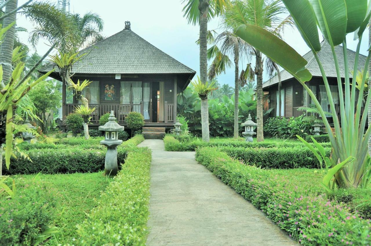 Dong Loka Guesthouse Bali Carangsari Buitenkant foto