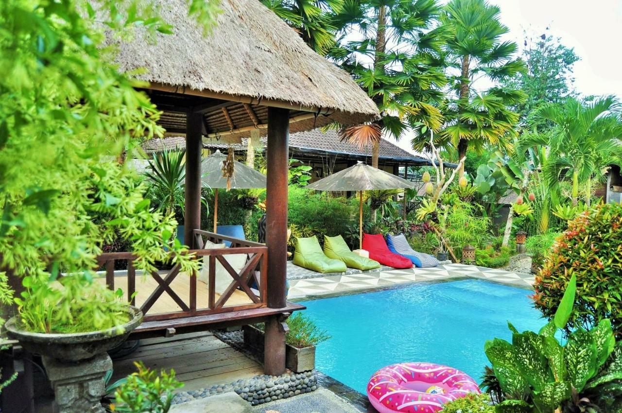 Dong Loka Guesthouse Bali Carangsari Buitenkant foto