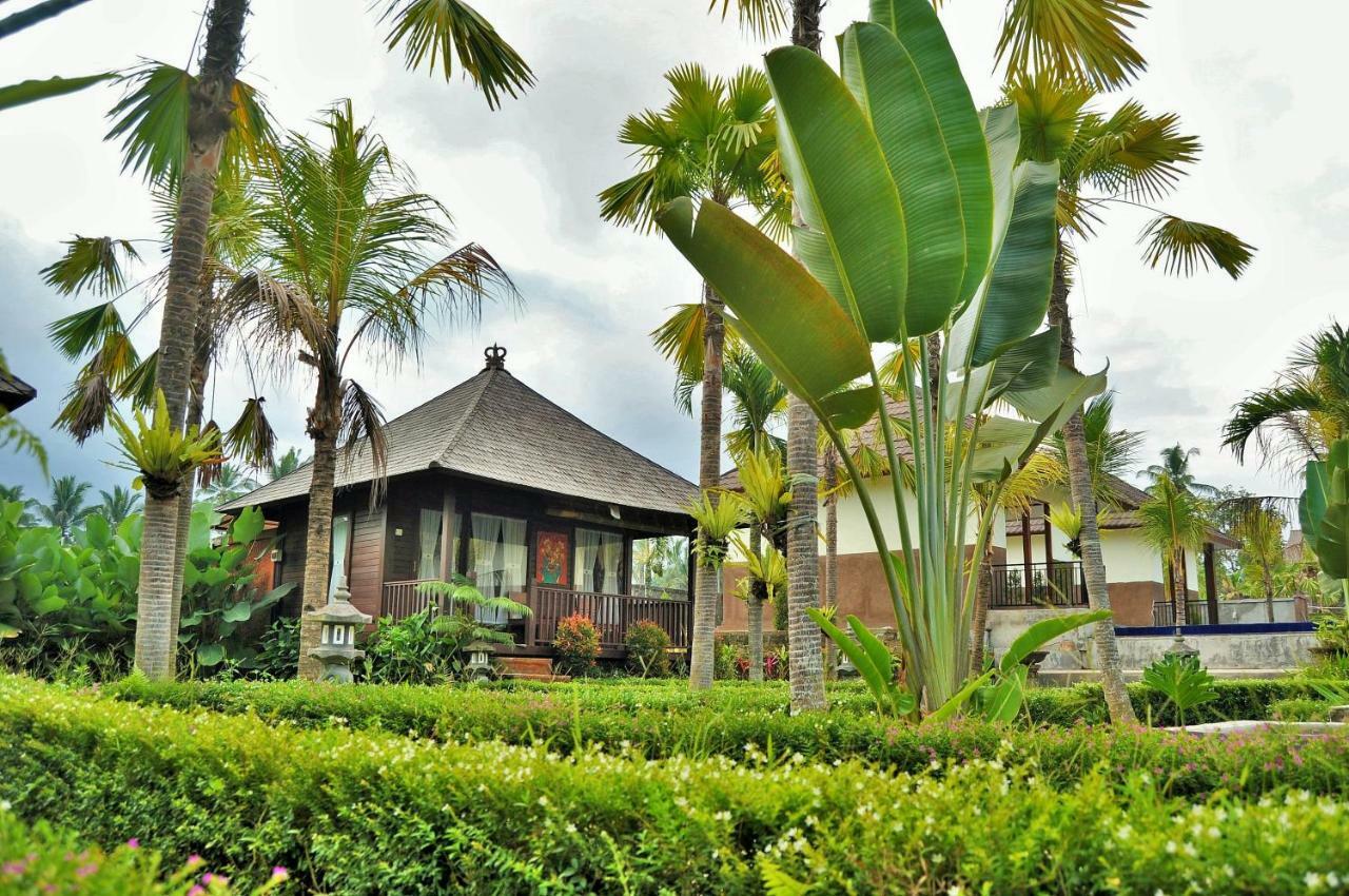 Dong Loka Guesthouse Bali Carangsari Buitenkant foto